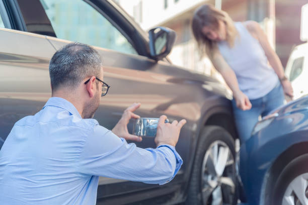 Professional Full Coverage Car Insurance technician working in Springfield, MI